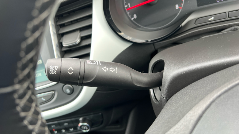 Vauxhall Crossland X 1.2 [83] Griffin 5dr [Start Stop] Petrol Hatchback